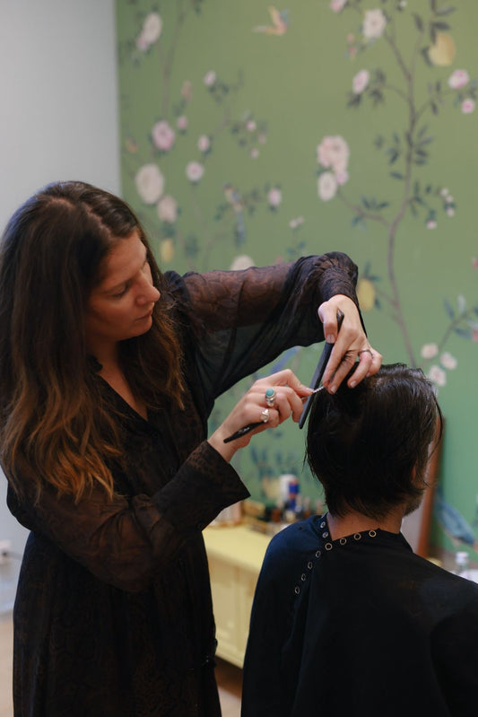 Men's haircut with Ashley Chiarello